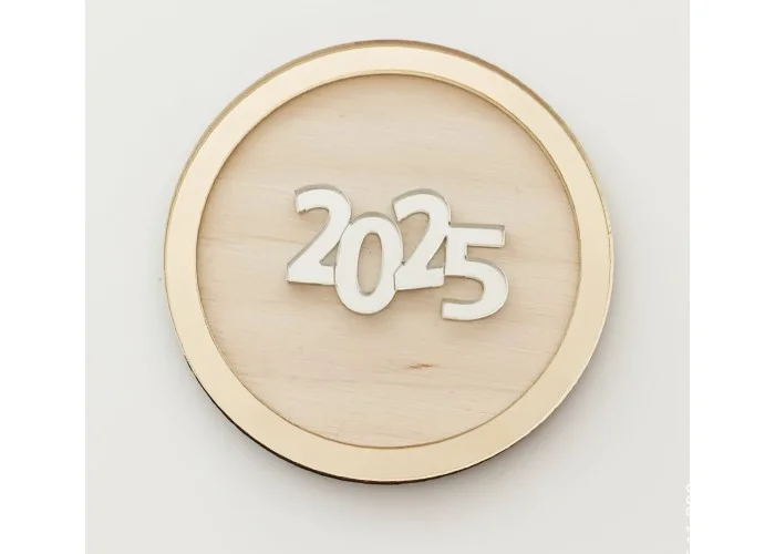 Γούρι από ξύλο και Plexiglass 2026 #3 Γούρι από ξύλο και Plexiglass 2026 #3