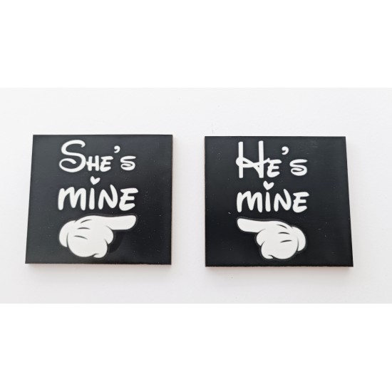 Ξύλινο διακοσμητικό για ζευγάρια He/She is mine 2τεμ 8cm Ξύλινο διακοσμητικό για ζευγάρια He/She is mine 2τεμ 8cm
