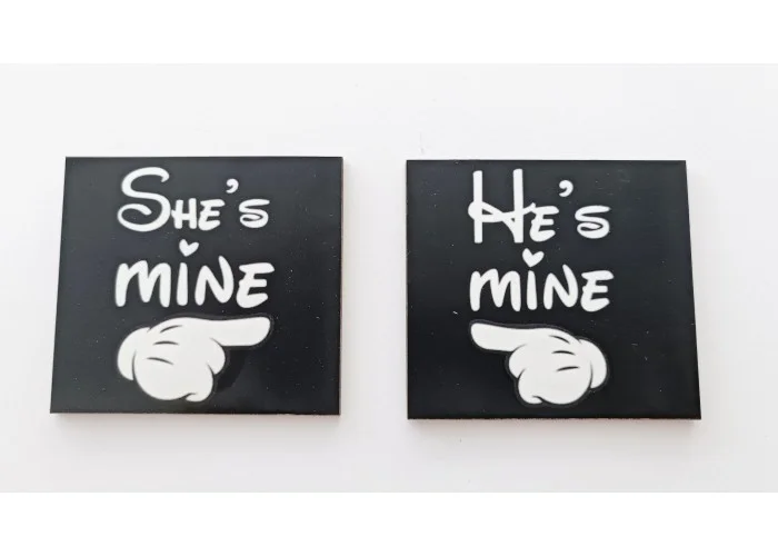 Ξύλινο διακοσμητικό για ζευγάρια He/She is mine 2τεμ 8cm Ξύλινο διακοσμητικό για ζευγάρια He/She is mine 2τεμ 8cm