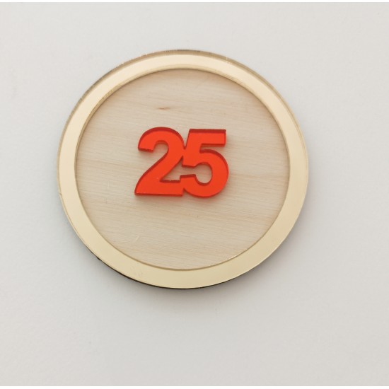 Γούρι από ξύλο και Plexiglass 2025 #6 Γούρι από ξύλο και Plexiglass 2025 #6