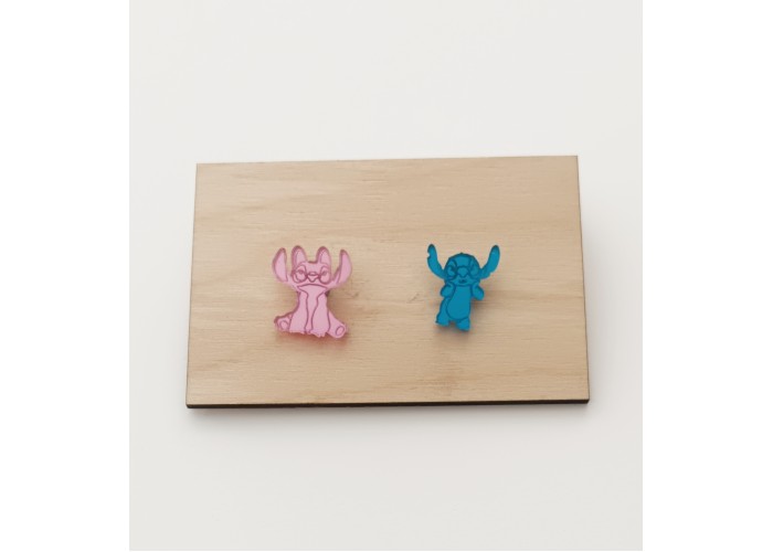 Σκουλαρίκια Plexiglass καρφωτά Stitch Σκουλαρίκια Plexiglass καρφωτά Stitch