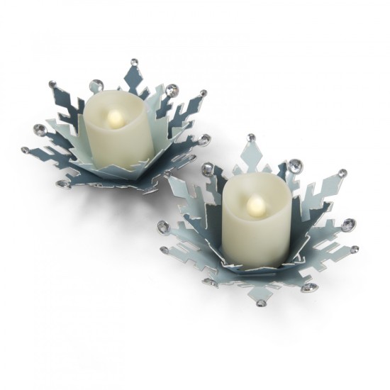 Snowflake Centerpiece by Katelyn Lizardi Snowflake Centerpiece by Katelyn Lizardi