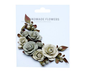 Χειροποίητη σύνθεση λουλουδιών Barbara Earthy Moss