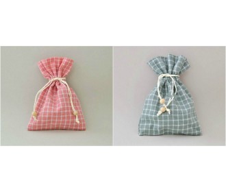 ΠΟΥΓΚΙΑ ΥΦΑΣΜΑΤΙΝΑ ΜΕ ΠΕΡΛΑ 17X12,5CM SCOTCH  ΠΟΥΓΚΙΑ ΥΦΑΣΜΑΤΙΝΑ ΜΕ ΠΕΡΛΑ 17X12,5CM SCOTCH
